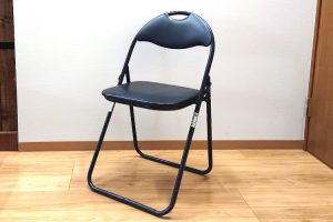 パイプ椅子を滑りやすくする椅子脚カバー